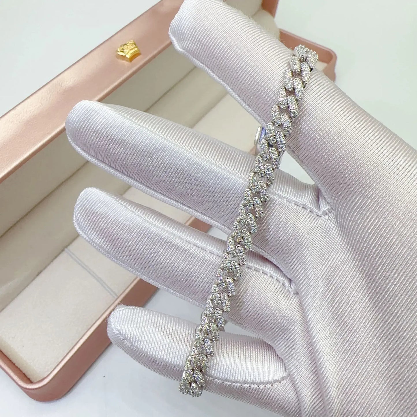 Moissanite Lunaire